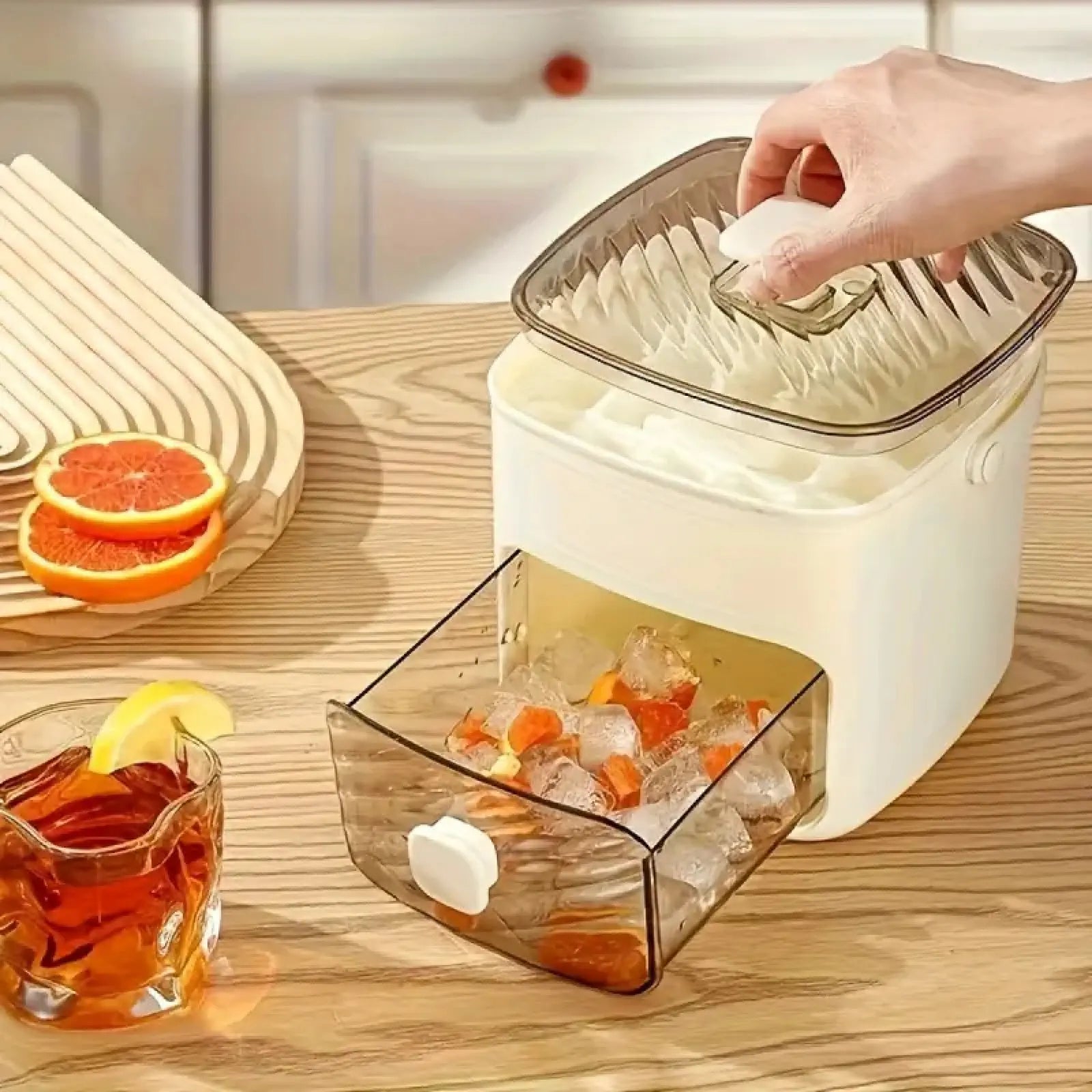 48-Compartment Portable Ice Maker with Easy-Press Lid - Double-Layer Design, Silicone Tray Included, Durable Plastic Construction, Ideal for Beverage Cooling and Homemade Frozen Foods