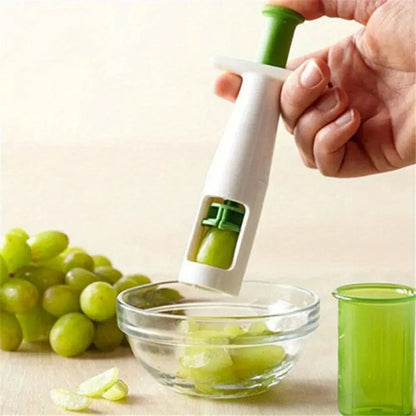 Versatile Fruit Slicing and Cutting Set, Food-Safe Plastic, Ideal Kitchen Tool for Cherry Tomatoes, Grapes, and Salads - Convenient BBQ Preparation Accessory for Families and Young Children